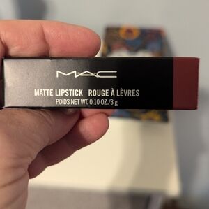 NIB MAC MATTE LIPSTICK 💄 FOREVER CURIOUS 668 NET WT. 0.10 OZ/3G
